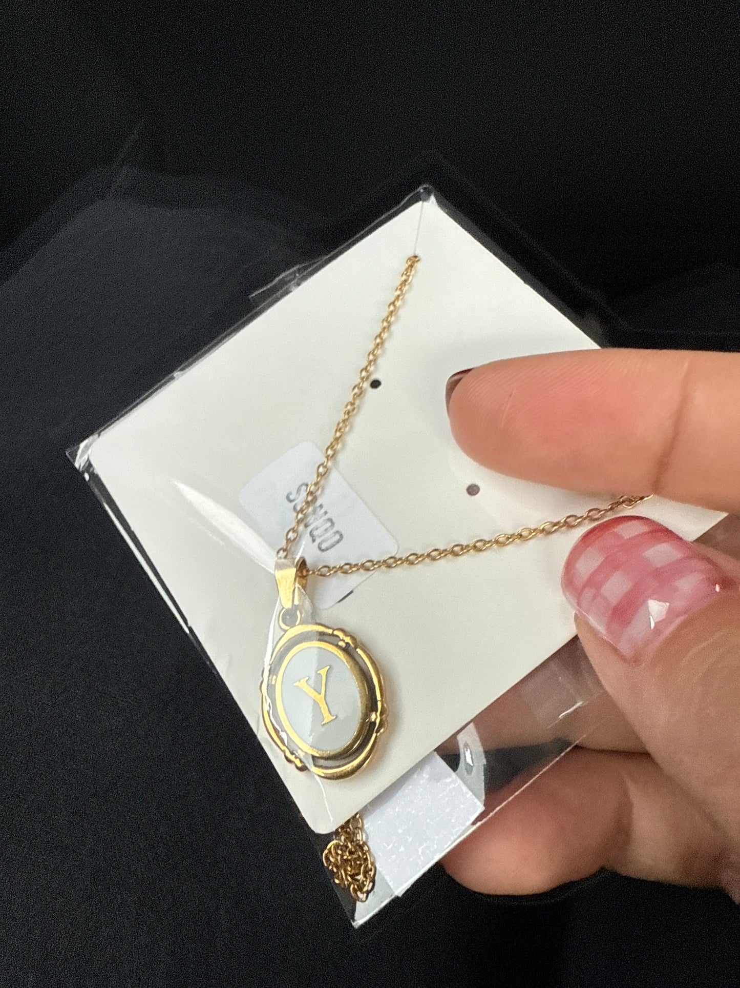 Gold Initial necklace