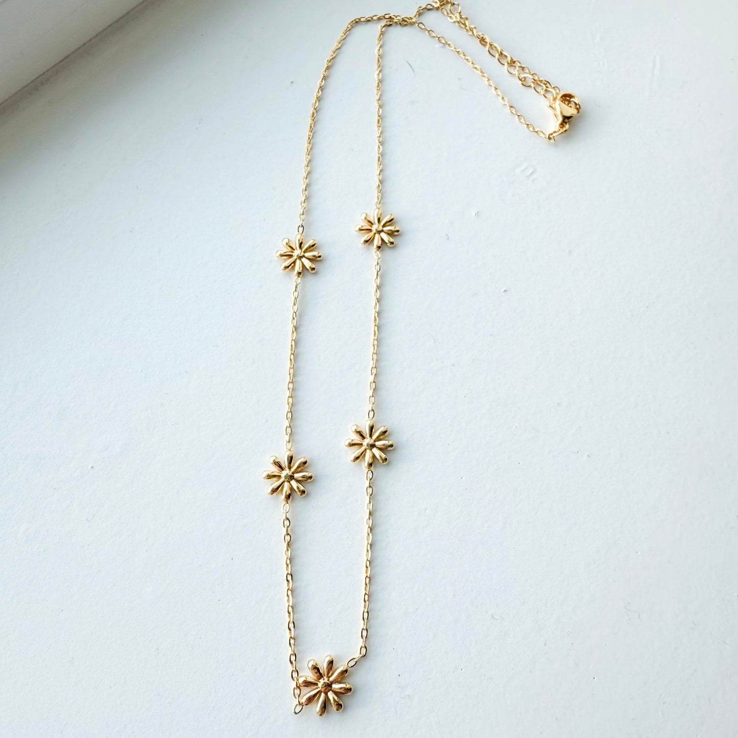 Fun Flowers Necklace