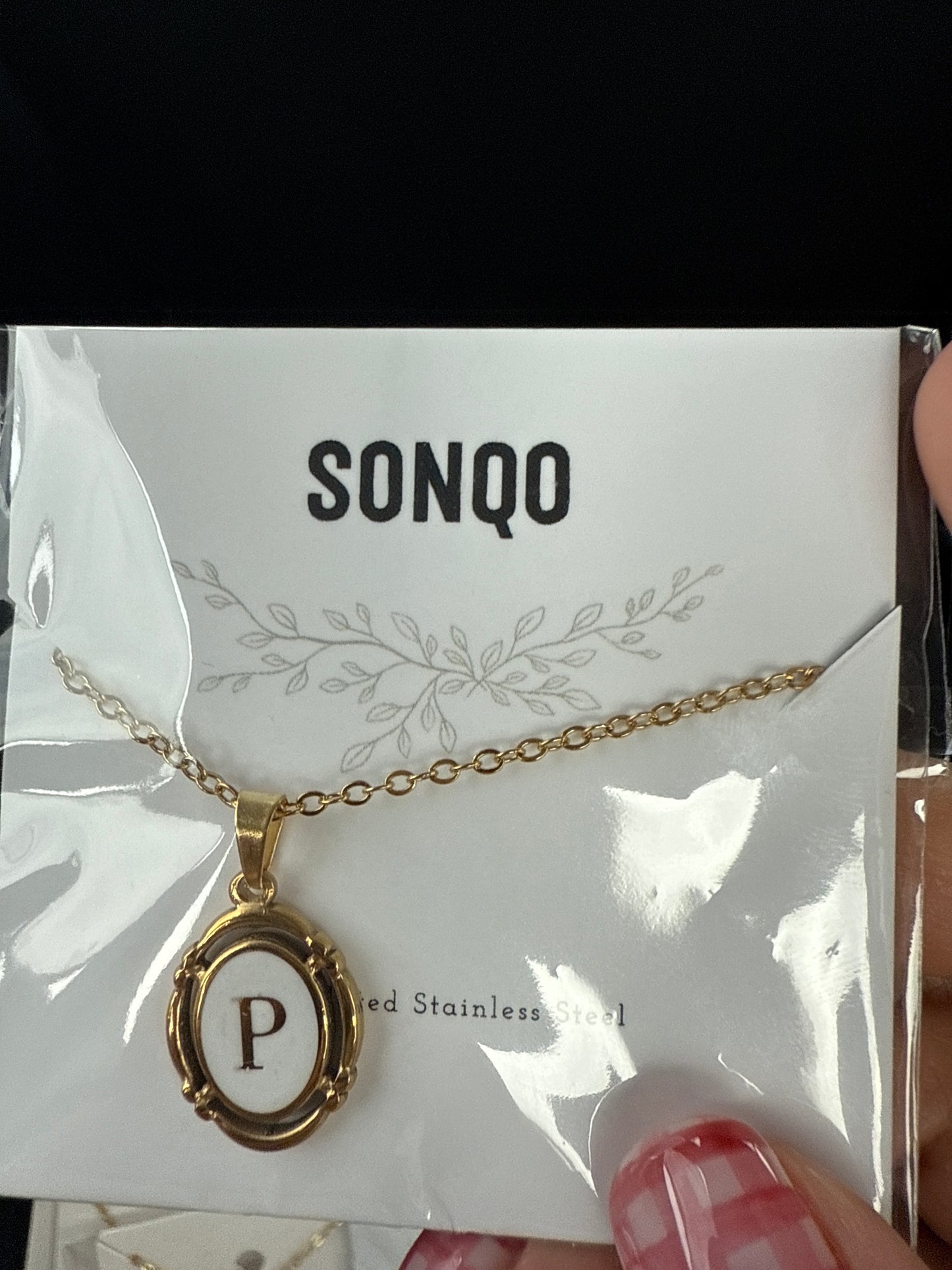 Gold Initial necklace