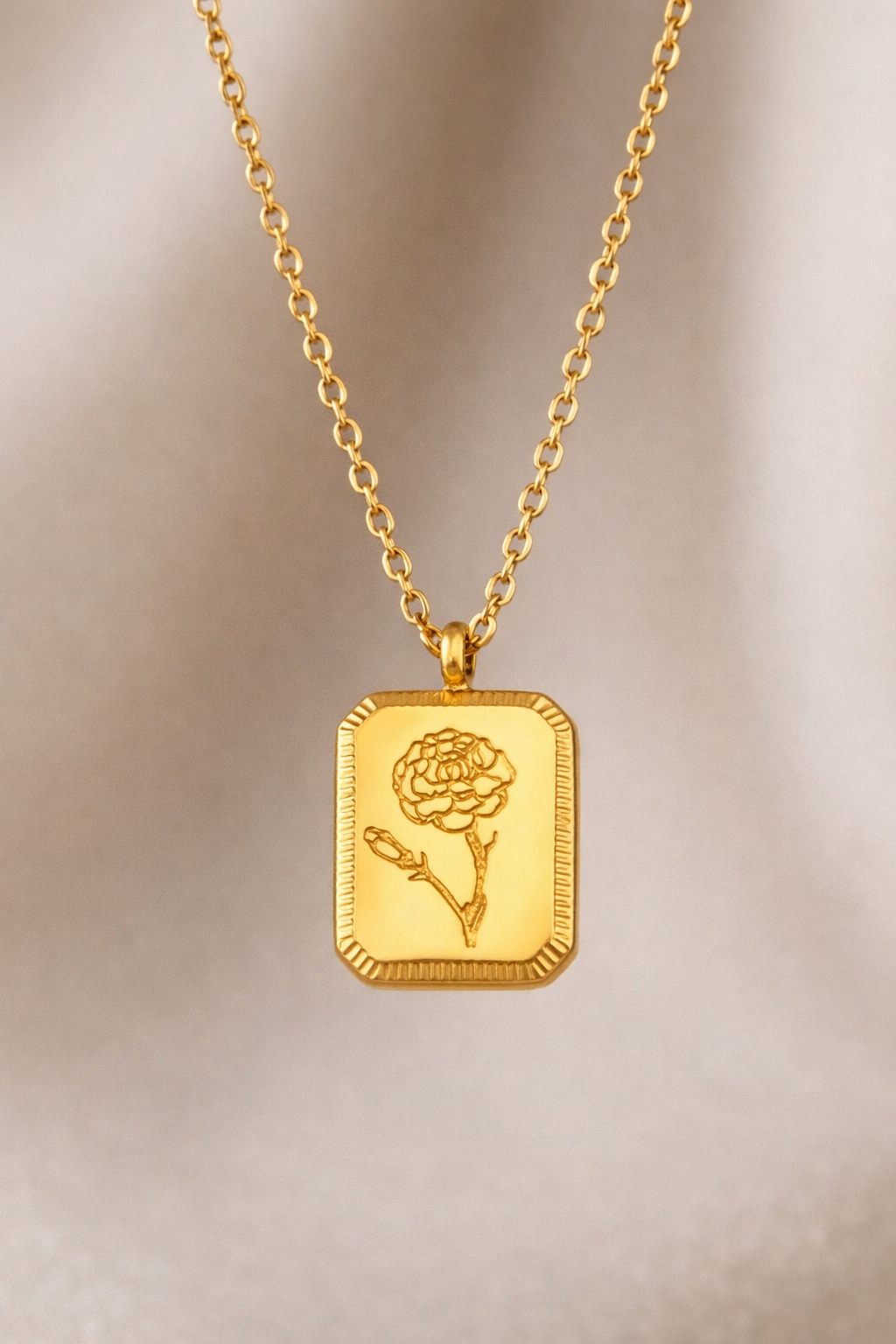 Birth Flower Necklace – Gold SS
