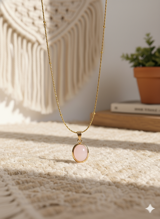 Delicate Claire stone gold necklace