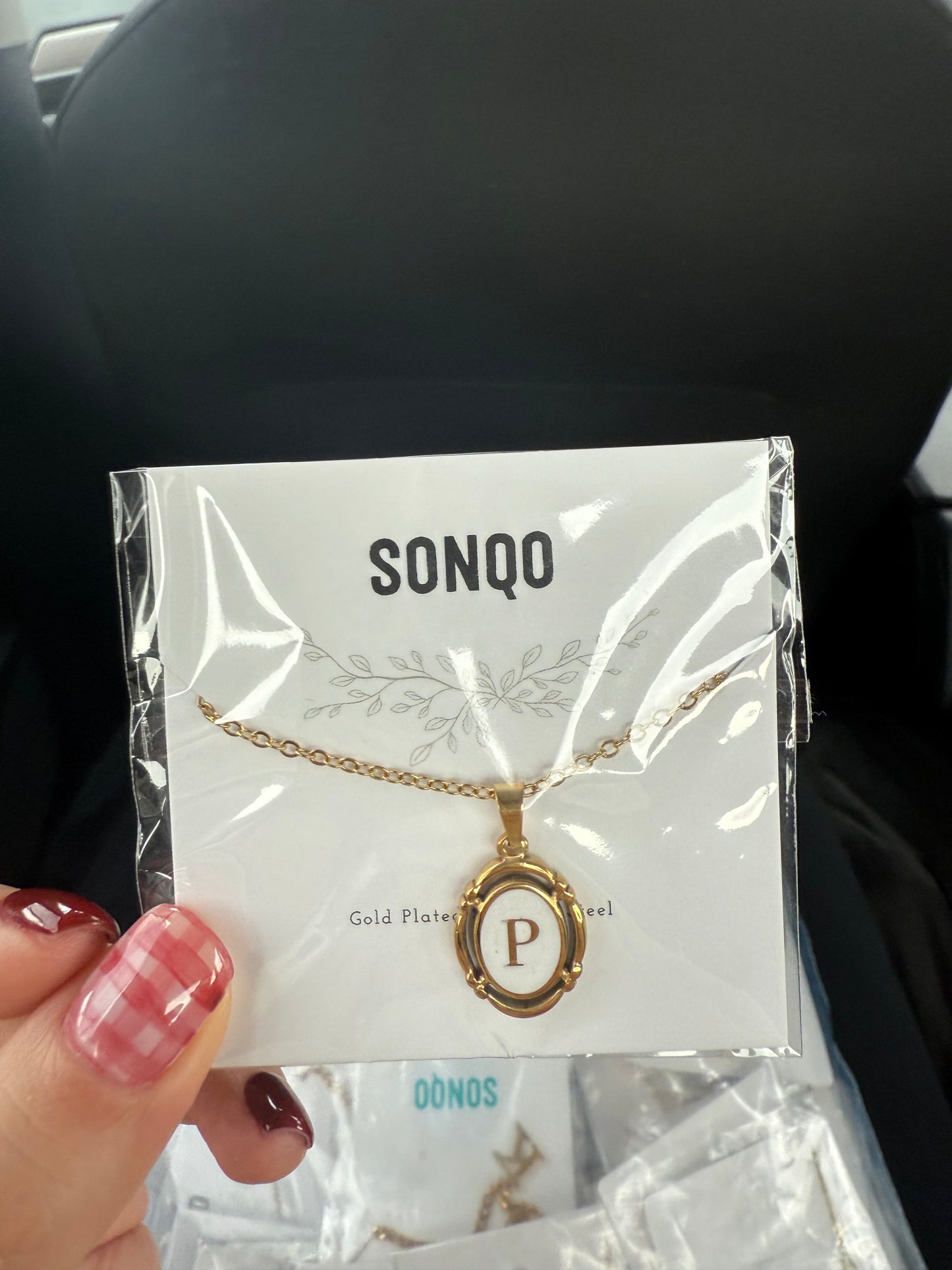 Gold Initial necklace