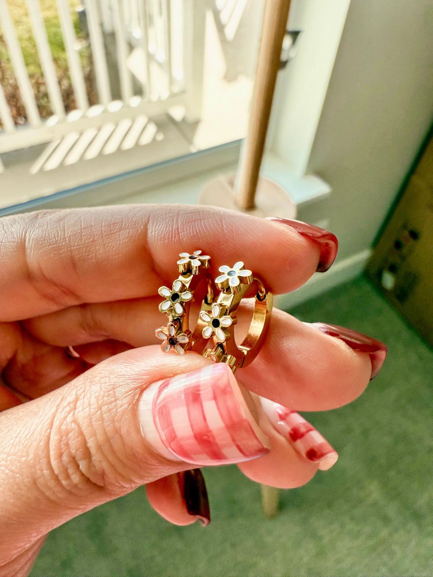 3D Daisy Bloom Hoop Earrings