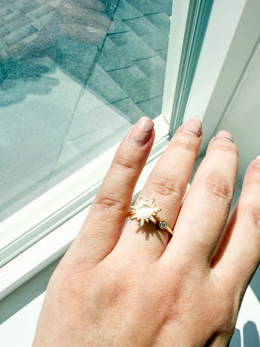 Sonqo Sun Spinner Ring